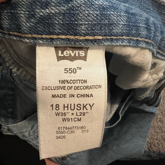 VINTAGE Levi wide leg jeans - Picture 3 of 3